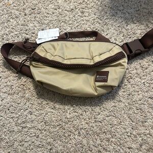 All day essential belt bag